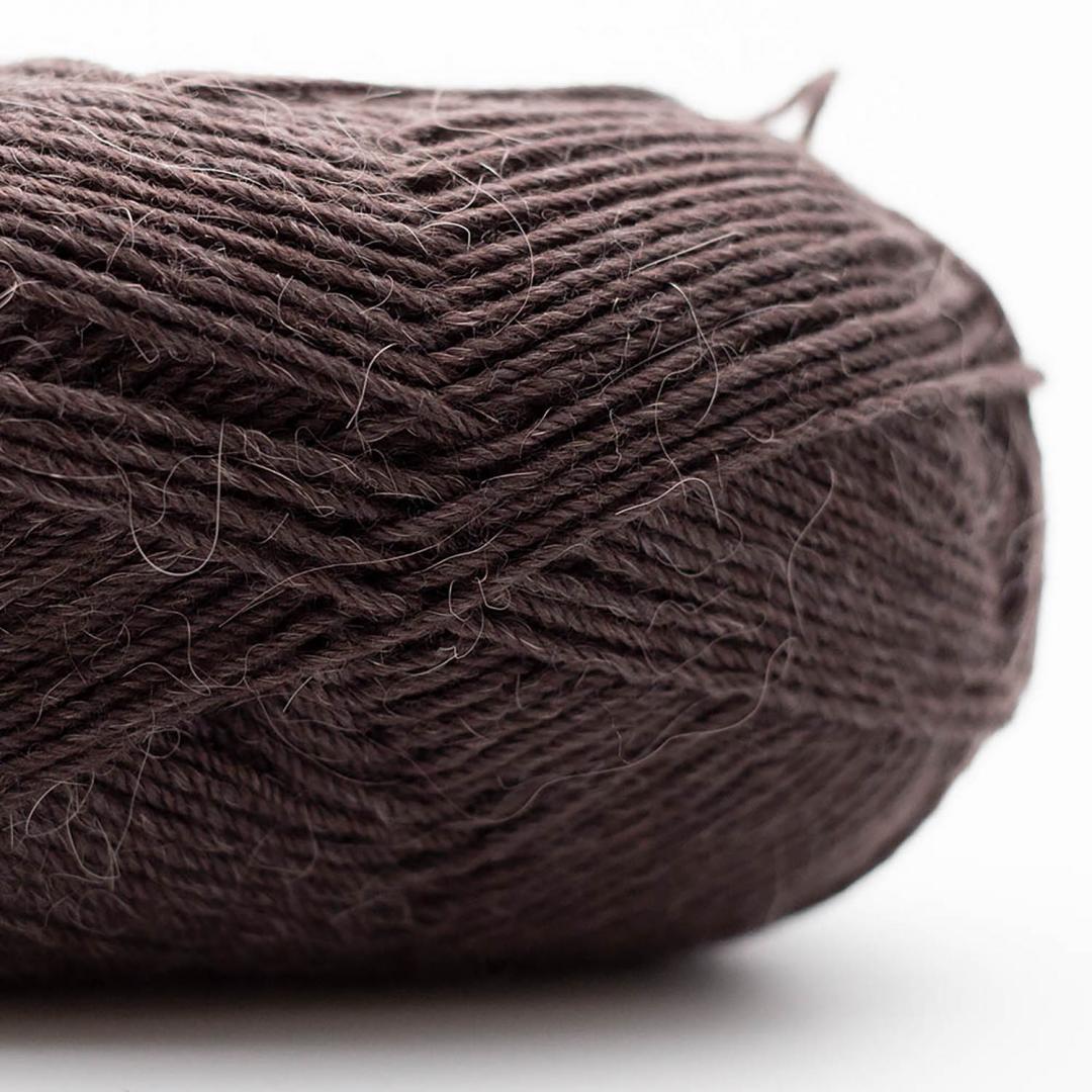 EDELWEISS ALPAKA 4FACH von KREMKE – 24 dunkelbraun – 25 g