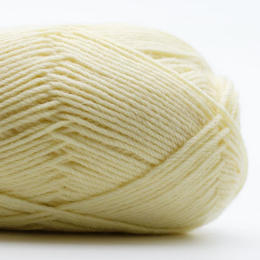 EDELWEISS ALPAKA 4FACH von KREMKE – 25 blassgelb – 25 g