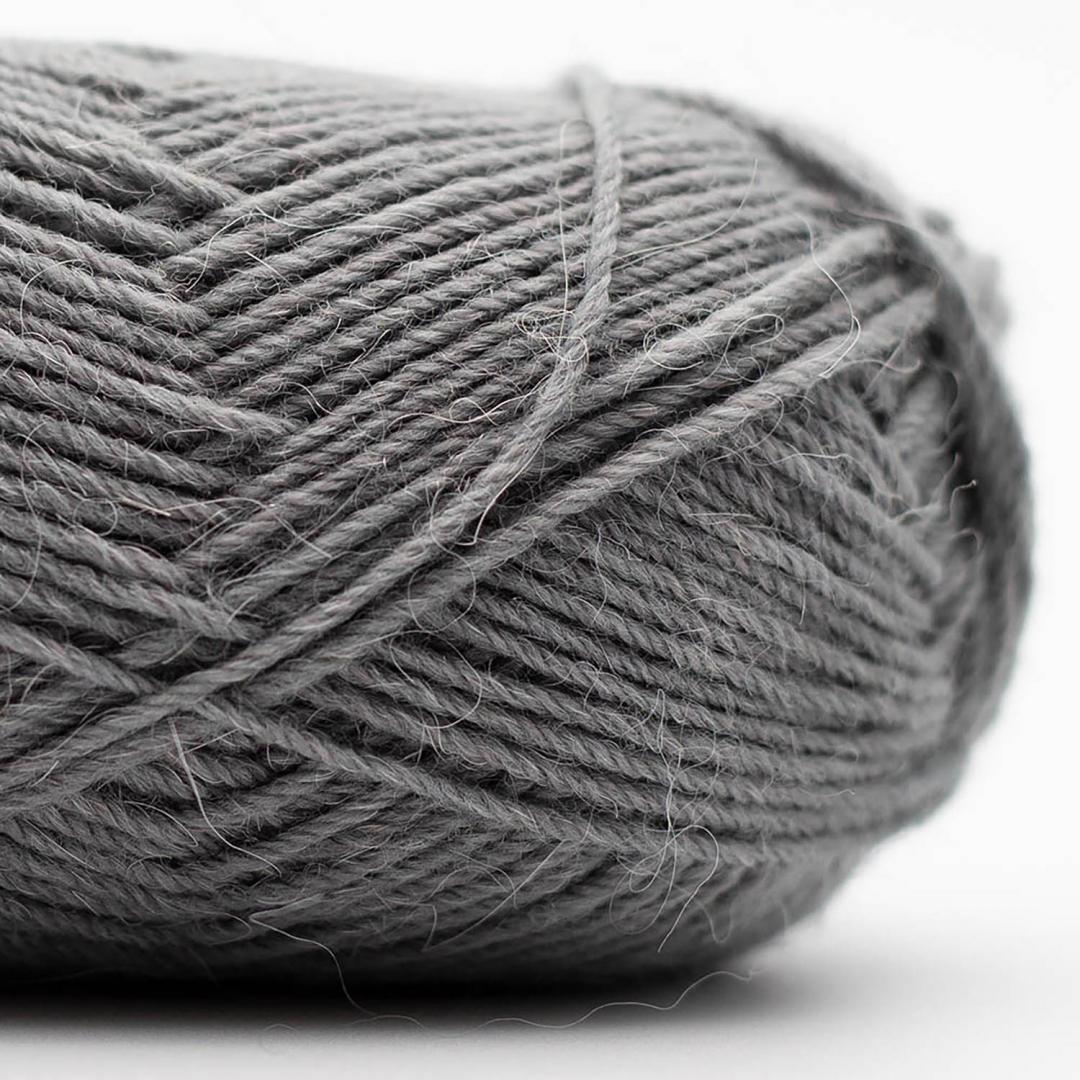 EDELWEISS ALPAKA 4FACH von KREMKE – 52 stahlgrau – 25 g