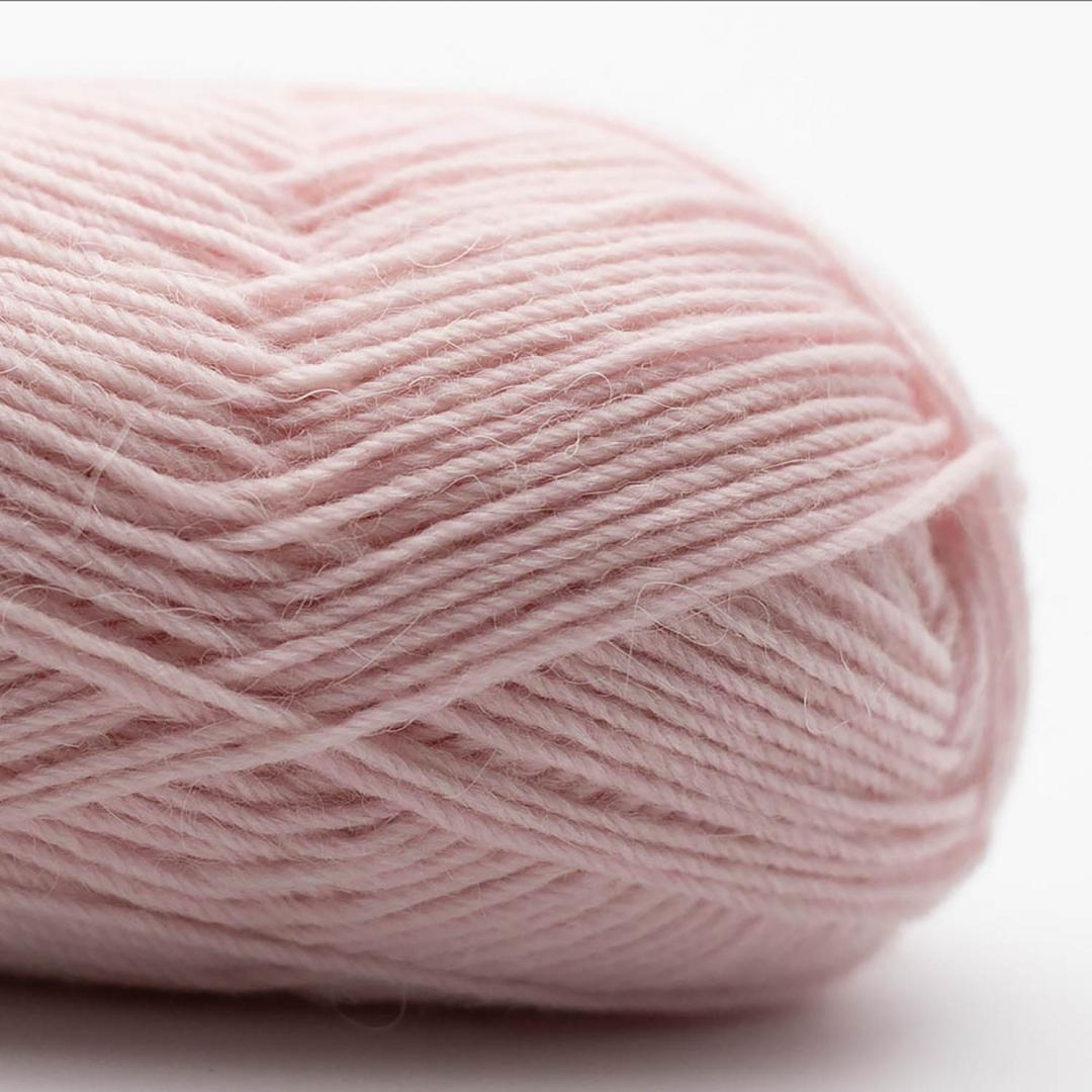 EDELWEISS ALPAKA 4FACH von KREMKE – 10 babyrosa – 25 g