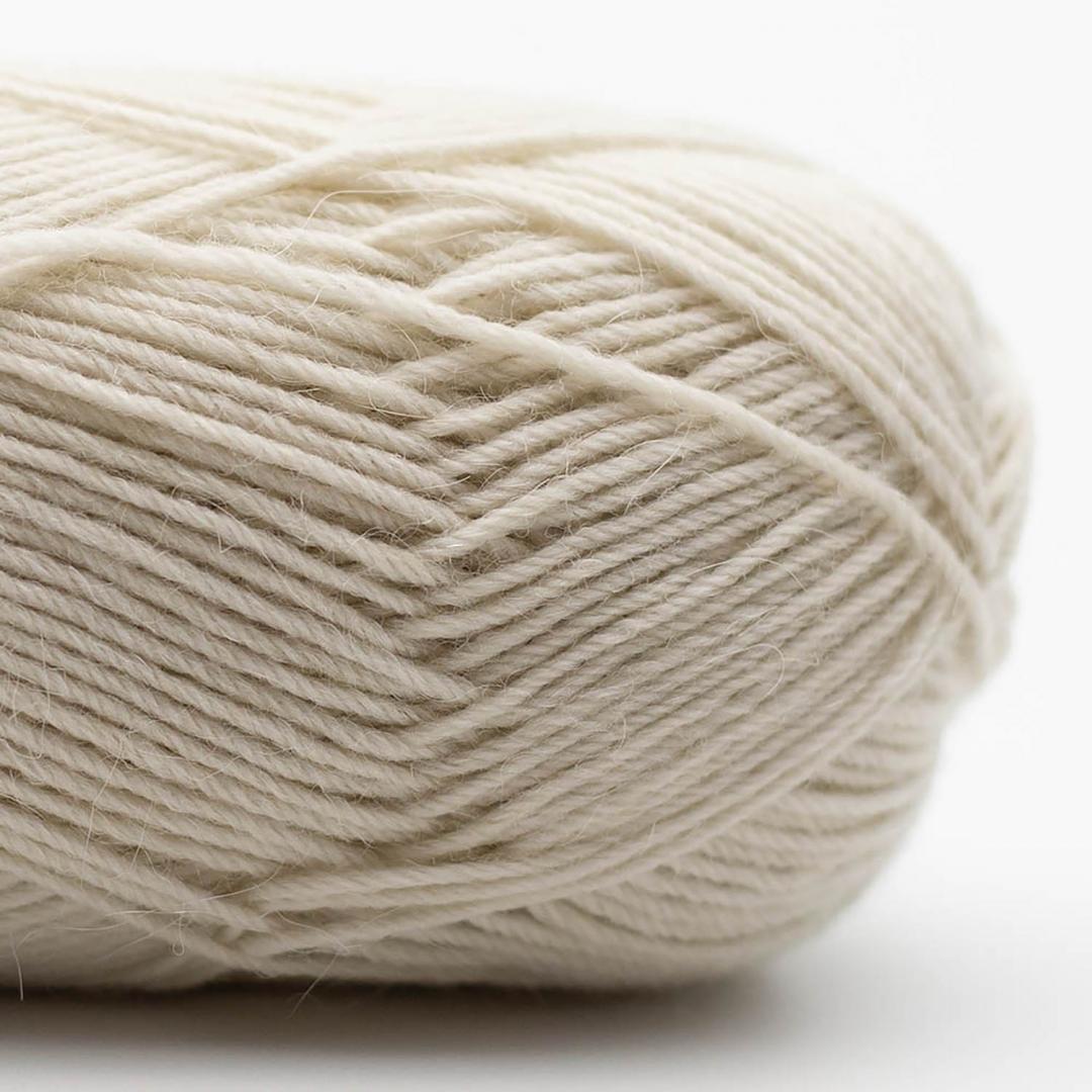 EDELWEISS ALPAKA 4FACH von KREMKE – 2 weiß gebleicht – 25 g